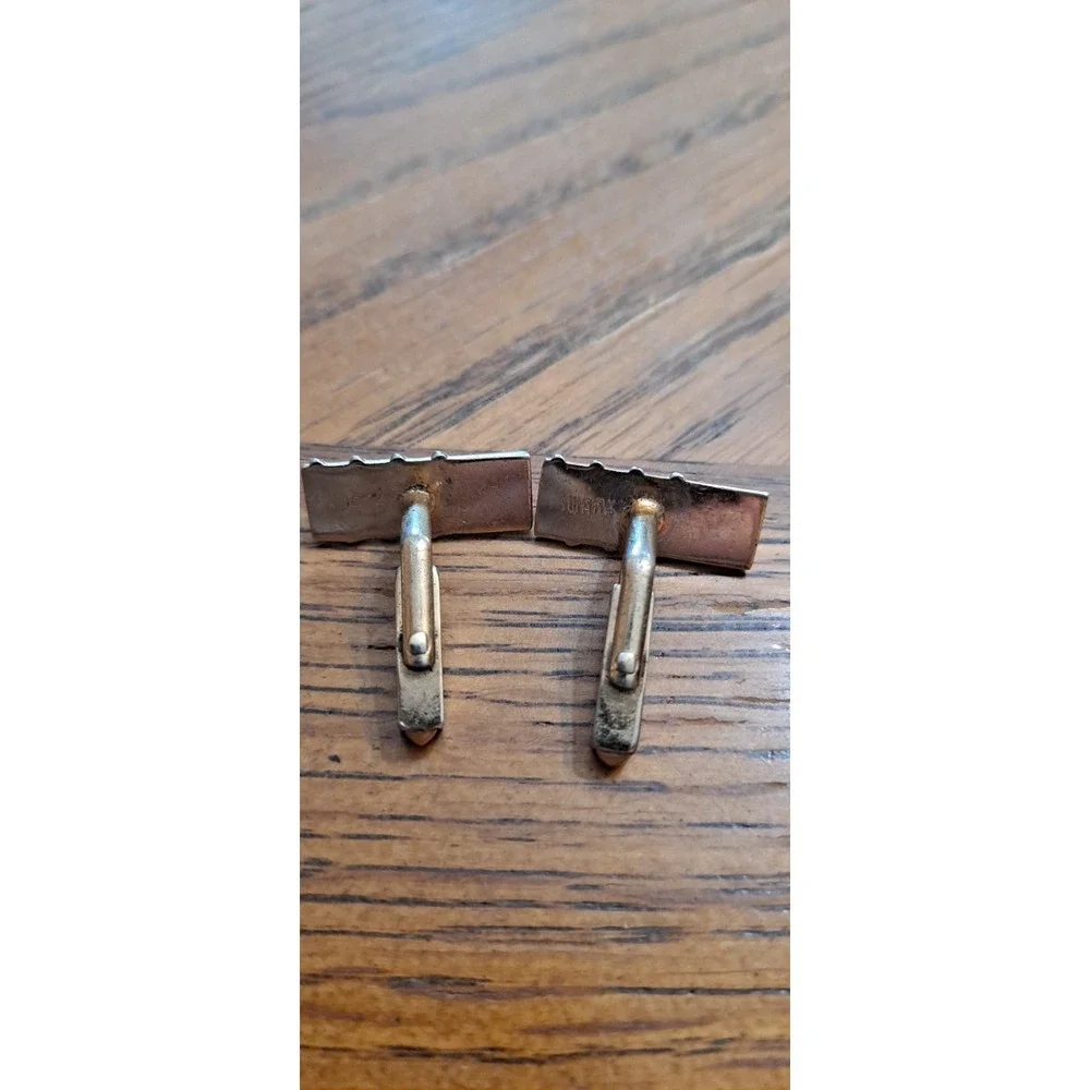 Vintage Gold-tone Swank Metal‎ Cufflinks with Spiral Pattern